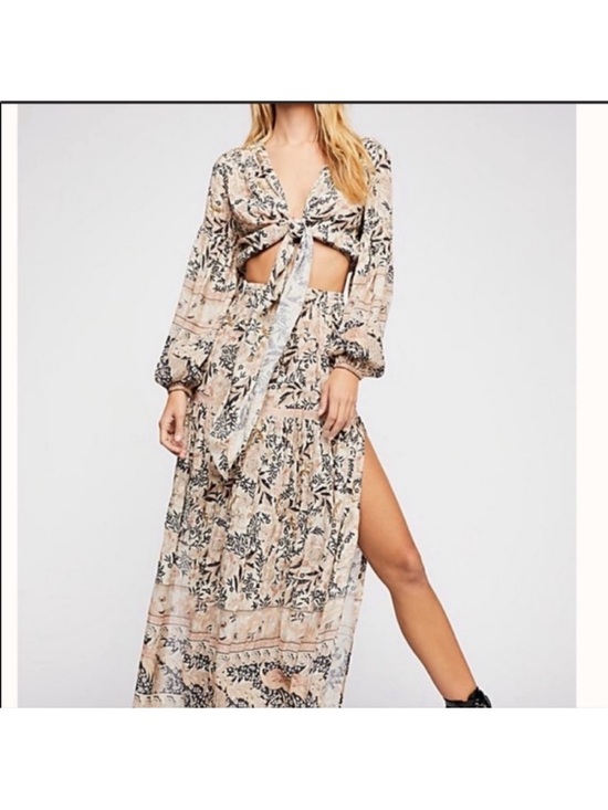 Spell Dresses & Skirts - Spell Boho Tie-Front top and maxi skirt in Beige Floral
